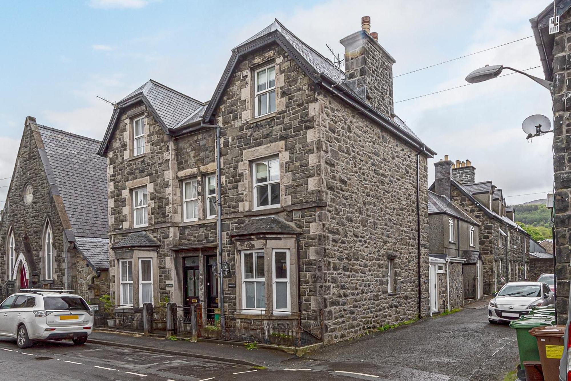 Character Townhouse In Town Centre & Superb Views Villa Dolgellau Eksteriør billede